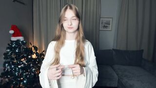 Live record of _mαgίc_smilę_ reaching her tips goal - 12/31/2023