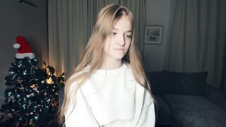 Live record of _mαgίc_smilę_ reaching her tips goal - 12/31/2023