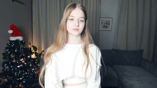 Live record of _mαgίc_smilę_ reaching her tips goal - 12/31/2023