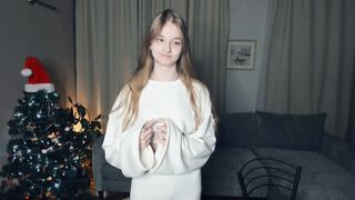Live record of _mαgίc_smilę_ reaching her tips goal - 12/31/2023