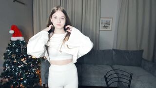 Live record of _mαgίc_smilę_ reaching her tips goal - 12/31/2023