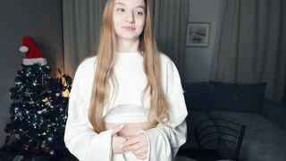 Live record of _mαgίc_smilę_ reaching her tips goal - 12/31/2023