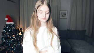 Live record of _mαgίc_smilę_ reaching her tips goal - 12/31/2023