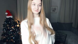 Live record of _mαgίc_smilę_ reaching her tips goal - 12/31/2023