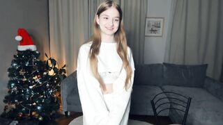 Live record of _mαgίc_smilę_ reaching her tips goal - 12/31/2023
