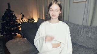 Live record of _mαgίc_smilę_ reaching her tips goal - 1/1/2024