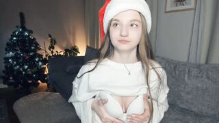 Live record of _mαgίc_smilę_ reaching her tips goal - 1/1/2024