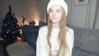 Live record of _mαgίc_smilę_ reaching her tips goal - 1/1/2024