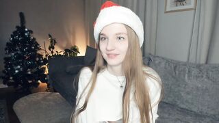 Live record of _mαgίc_smilę_ reaching her tips goal - 1/1/2024