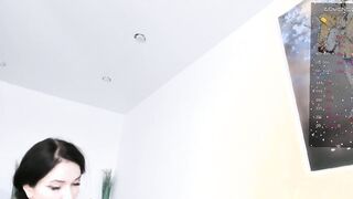 Live record of _tίmęless_pαradοx reaching her tips goal - 1/1/2024