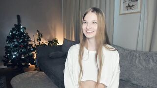 Live record of _mαgίc_smilę_ reaching her tips goal - 1/1/2024