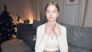 Live record of _mαgίc_smilę_ reaching her tips goal - 1/1/2024