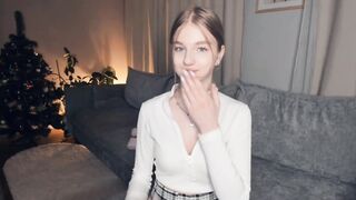 Live record of _mαgίc_smilę_ reaching her tips goal - 1/1/2024