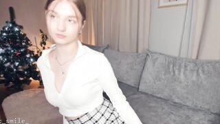 Live record of _mαgίc_smilę_ reaching her tips goal - 1/1/2024