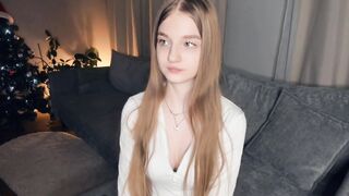 Live record of _mαgίc_smilę_ reaching her tips goal - 1/2/2024