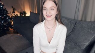 Live record of _mαgίc_smilę_ reaching her tips goal - 1/2/2024