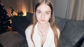 Live record of _mαgίc_smilę_ reaching her tips goal - 1/2/2024