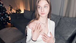 Live record of _mαgίc_smilę_ reaching her tips goal - 1/2/2024