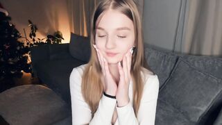 Live record of _mαgίc_smilę_ reaching her tips goal - 1/2/2024