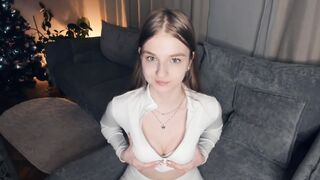 Live record of _mαgίc_smilę_ reaching her tips goal - 1/2/2024