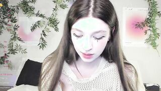 Live record of shƴcίndęrellα reaching her tips goal - 1/2/2024