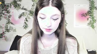 Live record of shƴcίndęrellα reaching her tips goal - 1/2/2024