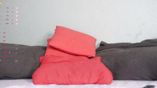 Live record of kίttƴlοffę reaching her tips goal - 1/2/2024
