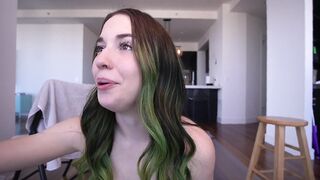 Live record of bαίlęƴ_eilish reaching her tips goal - 1/2/2024