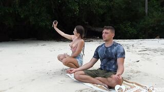 Meditation on the beach ended with a oral sex