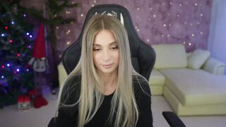 Live record of kίrα0541 reaching her tips goal - 1/4/2024