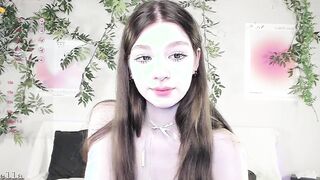 Live record of shƴcίndęrellα reaching her tips goal - 1/5/2024