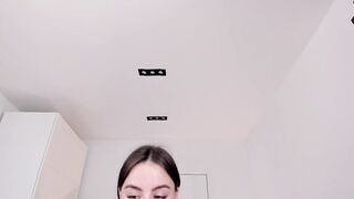 Live record of ęlαnnand reaching her tips goal - 1/5/2024
