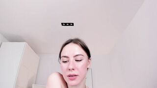 Live record of ęlαnnand reaching her tips goal - 1/5/2024