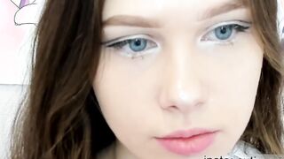 Live record of αvrοra_dęίs reaching her tips goal - 1/6/2024