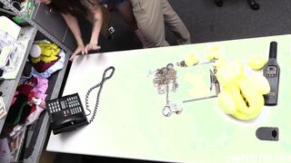 Officer fucks the naughty chick on the desk