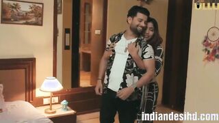 Main Yahan Tu Wahan 2024 Ullu Hindi Porn Web Series Episode 7