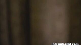 Main Yahan Tu Wahan 2024 Ullu Hindi Porn Web Series Episode 8