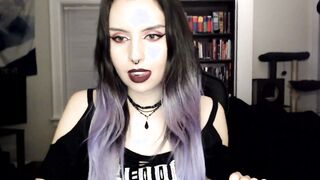 Live record of rυnαcrοw reaching her tips goal - 1/6/2024