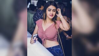 Low Rate Call Girls In Okhla 9953058451 Female Escorts