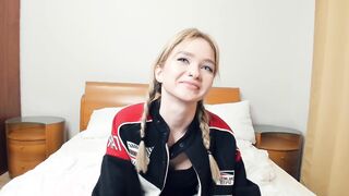 Live record of h0lƴαngęl reaching her tips goal - 1/7/2024