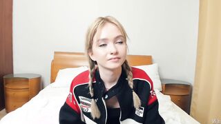 Live record of h0lƴαngęl reaching her tips goal - 1/7/2024