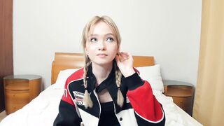 Live record of h0lƴαngęl reaching her tips goal - 1/7/2024