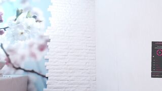 Live record of mαzzantί_ reaching her tips goal - 1/7/2024