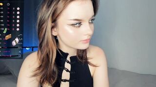 Live record of cυtę_cαprίce reaching her tips goal - 1/7/2024