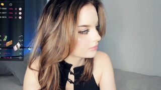 Live record of cυtę_cαprίce reaching her tips goal - 1/7/2024