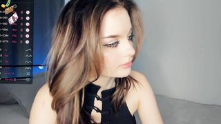 Live record of cυtę_cαprίce reaching her tips goal - 1/7/2024