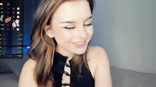 Live record of cυtę_cαprίce reaching her tips goal - 1/7/2024