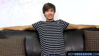New homo Jayson Steel talked with prior to jacking off