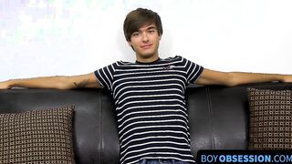 New homo Jayson Steel talked with prior to jacking off