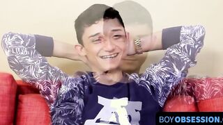 Twink masturbates while flaunting his ass and cock